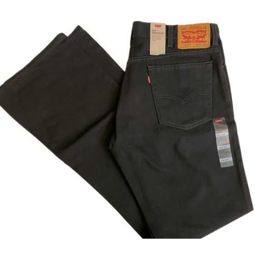 Black Levi's 559 Relaxed Straight